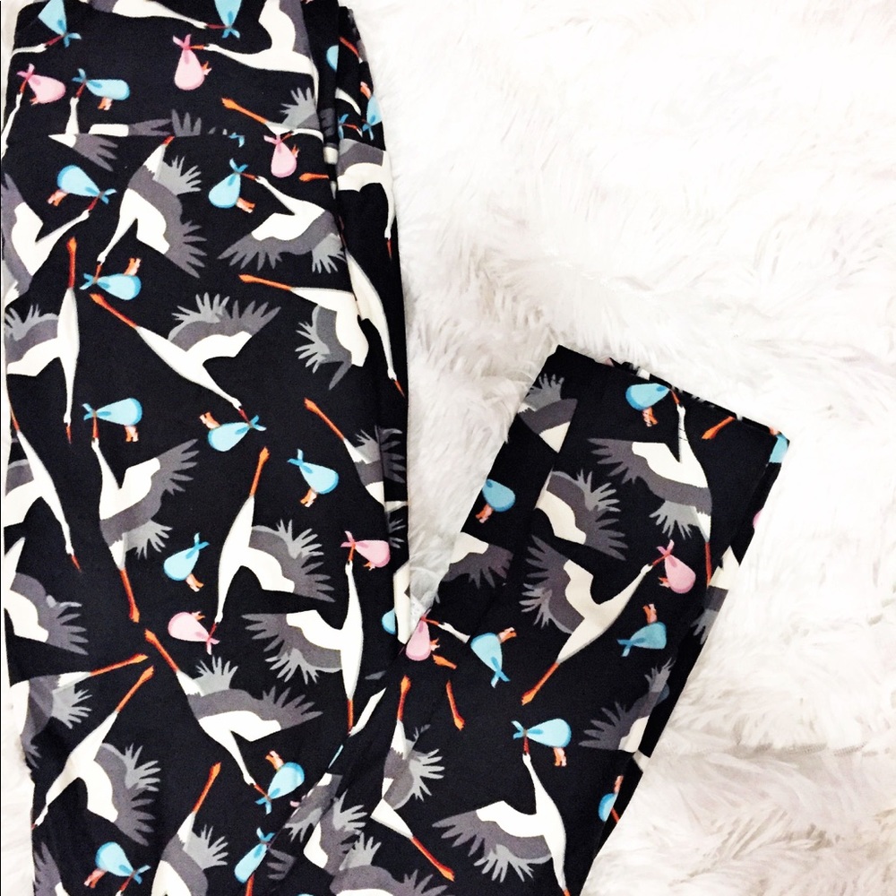 Lularoe Stork Leggings Size TC (12-22)